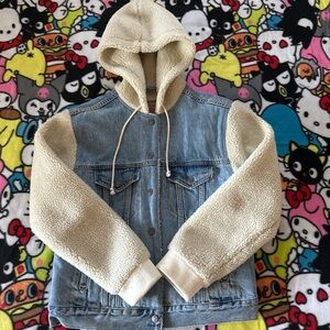 Levi's Blue Denim Jacket with Cream Sherpa Sleeves